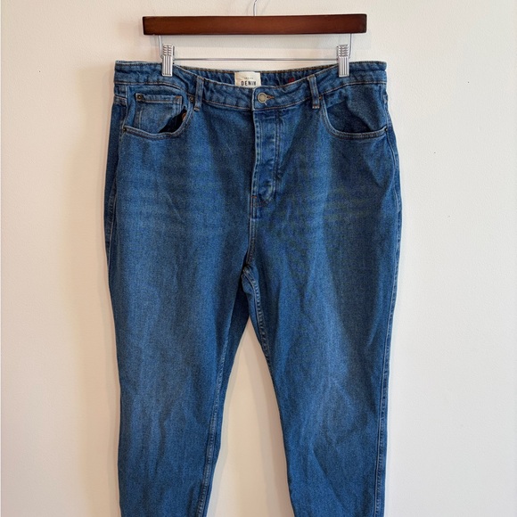 Sezane Denim Straight Leg Jeans Size 16 or 48 - Picture 4 of 9